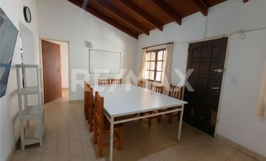 VENTA CASA (PH) 2 DORMITORIOS, GOB. DENIS 504, NQN