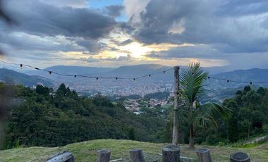 🏡 CASA LOTE EN ARRIENDO UBICADO EN LA ESTRELLA SECTOR LA BERMEJALA