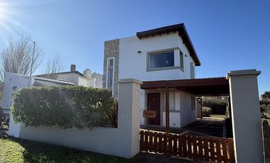 Casa en Mar del Sur en calle 104 entre 13 y 15
