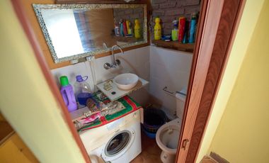 VENTA CASA 3 AMB  PATIO BERAZATEGUI APTA CREDITO