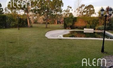 Casa en alquiler anual en Canning | Echeverria del Lago