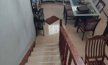 VENTA CASA 5 AMB EN QUILMES CON QUINCHO