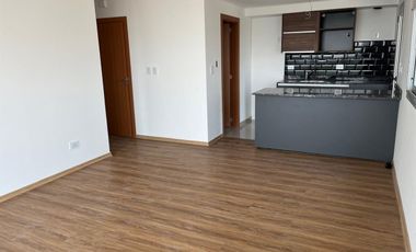 VENTA DEPTO 2 AMB CON COCHERA EDIFICIO MD
