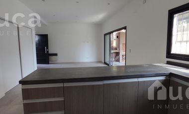 ALQUILER ANUAL | CASA NUEVA c/Galeria, Cochera y Jardin | Garin Norte