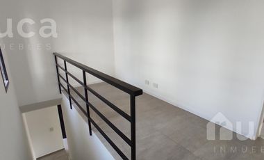 ALQUILER ANUAL | CASA NUEVA c/Galeria, Cochera y Jardin | Garin Norte