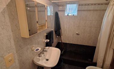 CASA EN VENTA EN EXCELENTE UBICACIÓN