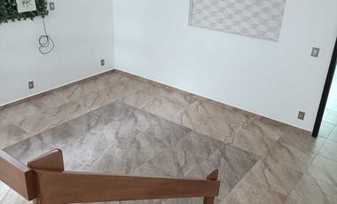 RENTO CASA EN DAVINCI CUMBRES DEL LAGO 2 REC EN PLANTA BAJA y LOFT EN 2do PISO