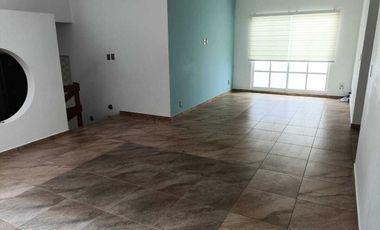 RENTO CASA EN DAVINCI CUMBRES DEL LAGO 2 REC EN PLANTA BAJA y LOFT EN 2do PISO