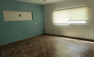 RENTO CASA EN DAVINCI CUMBRES DEL LAGO 2 REC EN PLANTA BAJA y LOFT EN 2do PISO