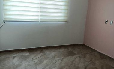 RENTO CASA EN DAVINCI CUMBRES DEL LAGO 2 REC EN PLANTA BAJA y LOFT EN 2do PISO