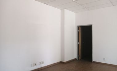 Nave Industrial en renta con 680m² de almacen y 1520m² de oficinas en Tepozotlan