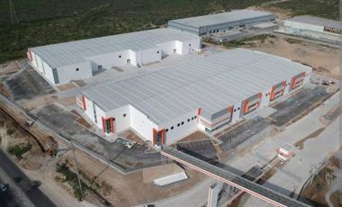 Renta de Nave Industrial de 11,309 m2 en Garcia Nuevo Leon .