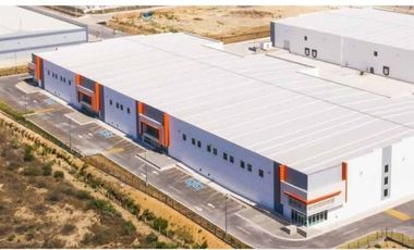 Renta de Nave Industrial de 11,309 m2 en Garcia Nuevo Leon .