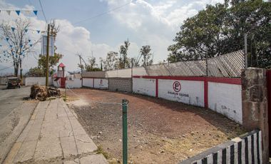 TERRENO EN VENTA CON AMPLIO USO DE SUELO COMERCIAL.