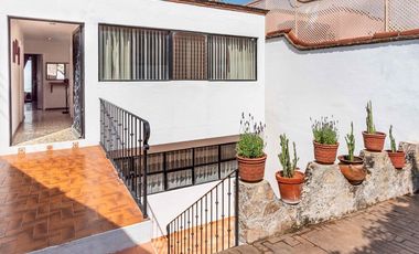 Casa en venta en callejón histórico de San Miguel – Alberca y Terrazas