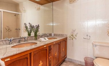 Casa en venta en callejón histórico de San Miguel – Alberca y Terrazas