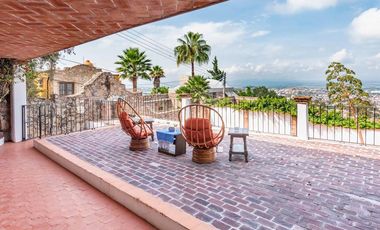 Casa en venta en callejón histórico de San Miguel – Alberca y Terrazas
