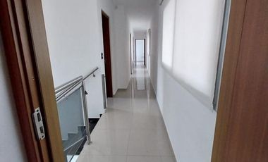 Casa en Puerto Roldán