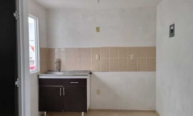 Casa en Venta apta para crédito, en Condominio Prados de Oacalco