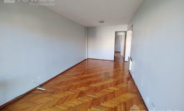Luminoso 2 ambientes con balcón en Alquiler en Villa Urquiza!