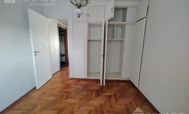 Luminoso 2 ambientes con balcón en Alquiler en Villa Urquiza!