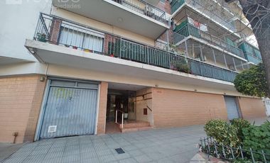 Luminoso 2 ambientes con balcón en Alquiler en Villa Urquiza!