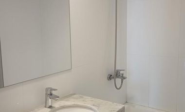 Departamento 2 ambientes con cochera en alquiler en Tigre