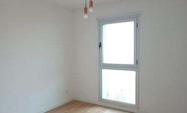 Departamento 2 ambientes con cochera en alquiler en Tigre