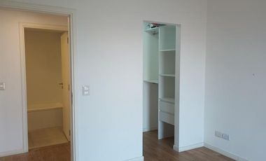 Departamento 2 ambientes con cochera en alquiler en Tigre
