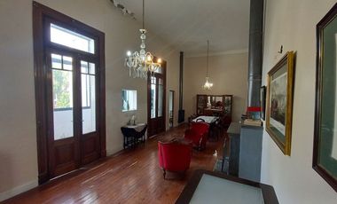 PH 6 ambientes con terraza propia y balcon
