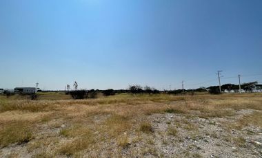 TERRENO COMERCIAL EN RENTA EN LA ZONA DE  PASEO QUERÉTARO
