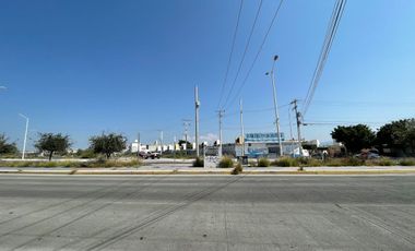 TERRENO COMERCIAL EN RENTA EN LA ZONA DE  PASEO QUERÉTARO