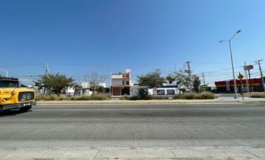 TERRENO COMERCIAL EN RENTA SOBRE AV. PASEO QUERÉTARO, QUERÉTARO