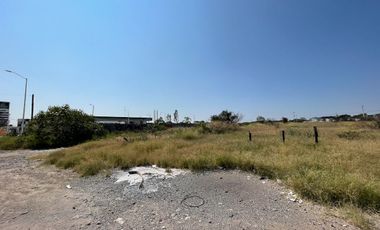 TERRENO COMERCIAL EN RENTA SOBRE AV. PASEO QUERÉTARO, QUERÉTARO
