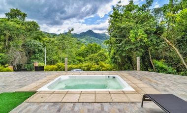 Maat vende Casa campestre-Tobia 2.000m2 $740Millones