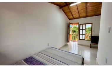 Casa campestre amoblada en venta - Tablones Palmira Valle Colombia