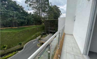 Se Arrienda Apartaestudio - Sector Avenida Centenario