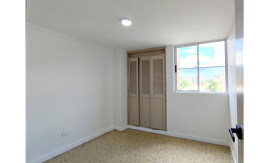 Arriendo Apartamento en Laureles Estadio