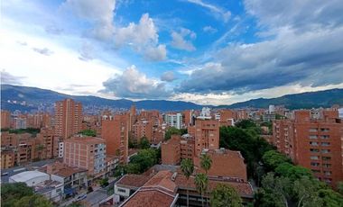 Apartamento En Arriendo, Laureles - Medellin