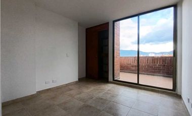 Apartamento En Arriendo, Laureles - Medellin