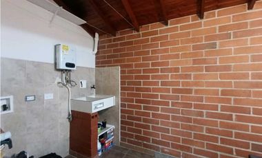 Apartamento En Arriendo, Laureles - Medellin