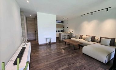 Venta de apartamento con jardín y terraza en San Lucas