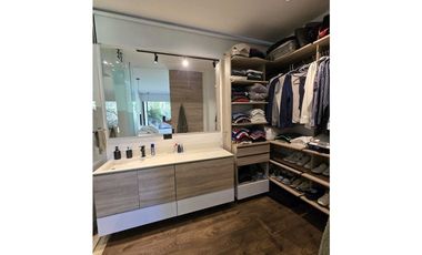 Venta de apartamento con jardín y terraza en San Lucas