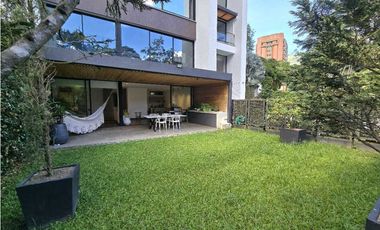 Venta de apartamento con jardín y terraza en San Lucas