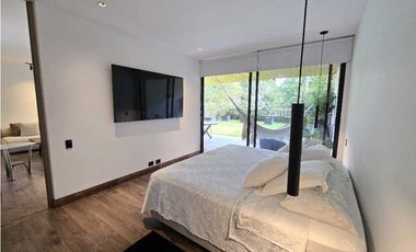 Venta de apartamento con jardín y terraza en San Lucas