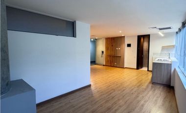 Oficina en venta en el poblado