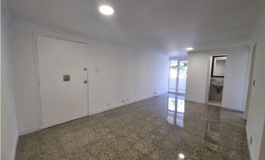 Se arrienda apartamento en Laureles, Florida Nueva