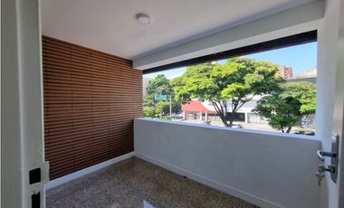 Se arrienda apartamento en Laureles, Florida Nueva