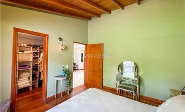 VENTA DE CASA CAMPESTRE EN UNIDAD CERRADA ENVIGADO