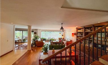 VENTA DE CASA CAMPESTRE EN UNIDAD CERRADA ENVIGADO